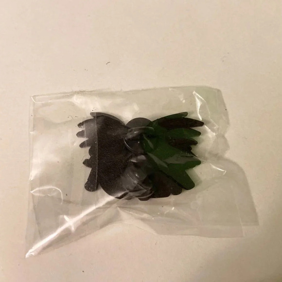 Hey Arnold  Cartoon Enamel Metal Pin Double Rubber Backing Footall Head - Picture 5 of 8